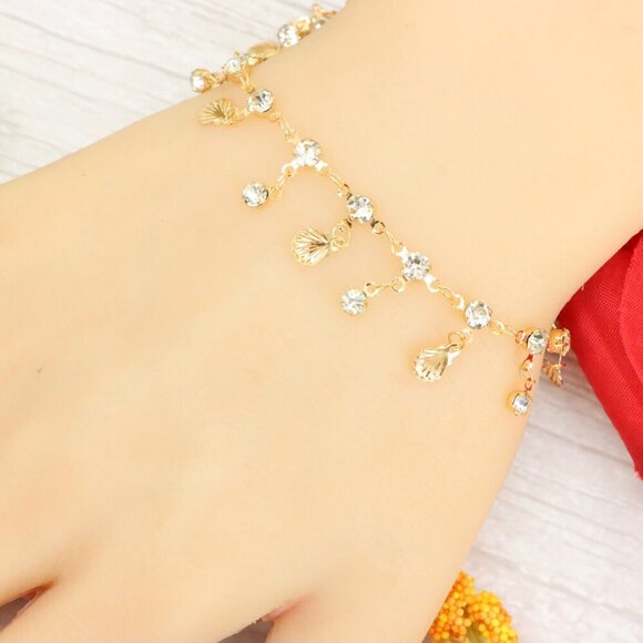 "Trendy Handmade Bracelet – A Thoughtful Gift for Girls & Women | UNVRC1272 - Picture 4 of 11